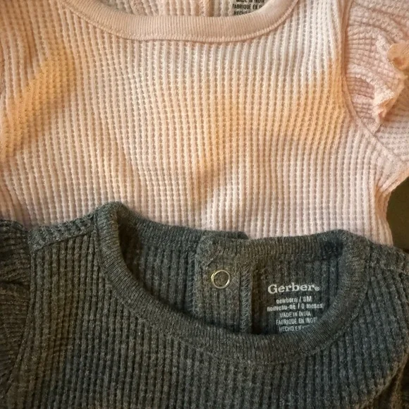 Newborn Girl Clothing Lot- Long & Short Sleeve Onesies, Footies, & Matching Set. - Picture 2 of 8